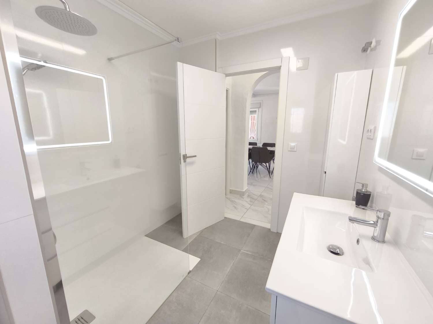 3 soveværelse Villa til salg i Ciudad Quesada med swimmingpool garage - € 425.000 (Ref: 9751635)