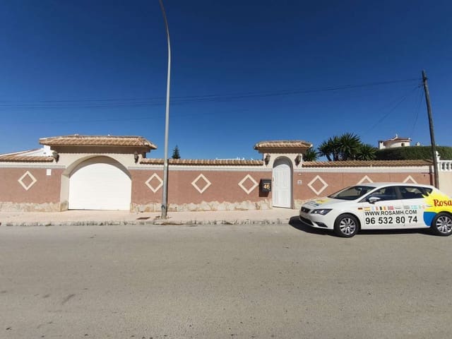 3 soveværelse Villa til salg i Ciudad Quesada, Rojales med swimmingpool garage - € 425.000 (Ref: 9751635)