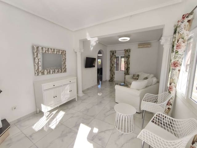 3 soveværelse Villa til salg i Ciudad Quesada, Rojales med swimmingpool garage - € 425.000 (Ref: 9751635)