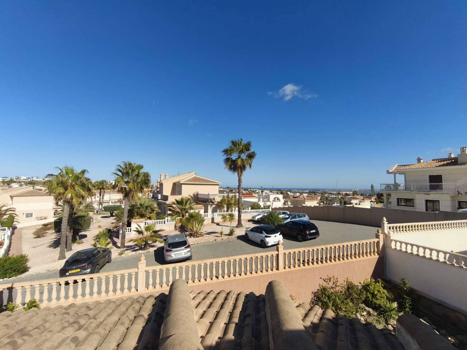 3 soveværelse Villa til salg i Ciudad Quesada med swimmingpool garage - € 425.000 (Ref: 9751635)