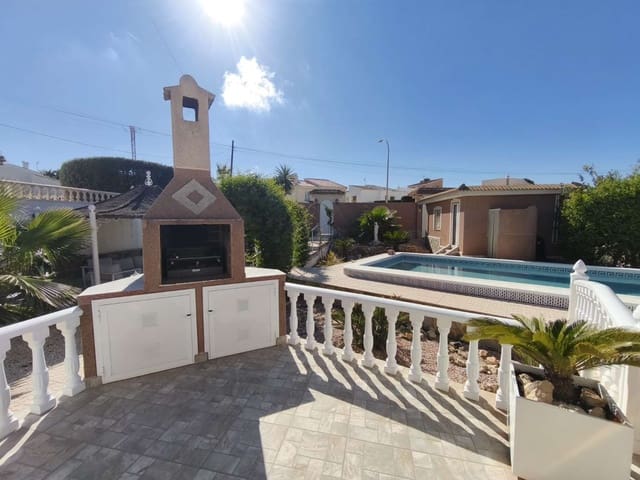 3 soveværelse Villa til salg i Ciudad Quesada, Rojales med swimmingpool garage - € 425.000 (Ref: 9751635)