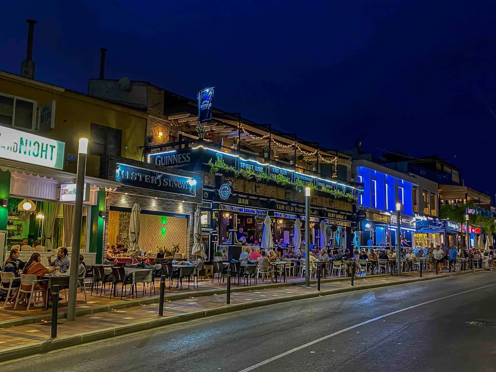 3 soveværelse Villa til salg i Ciudad Quesada med swimmingpool garage - € 425.000 (Ref: 9751635)