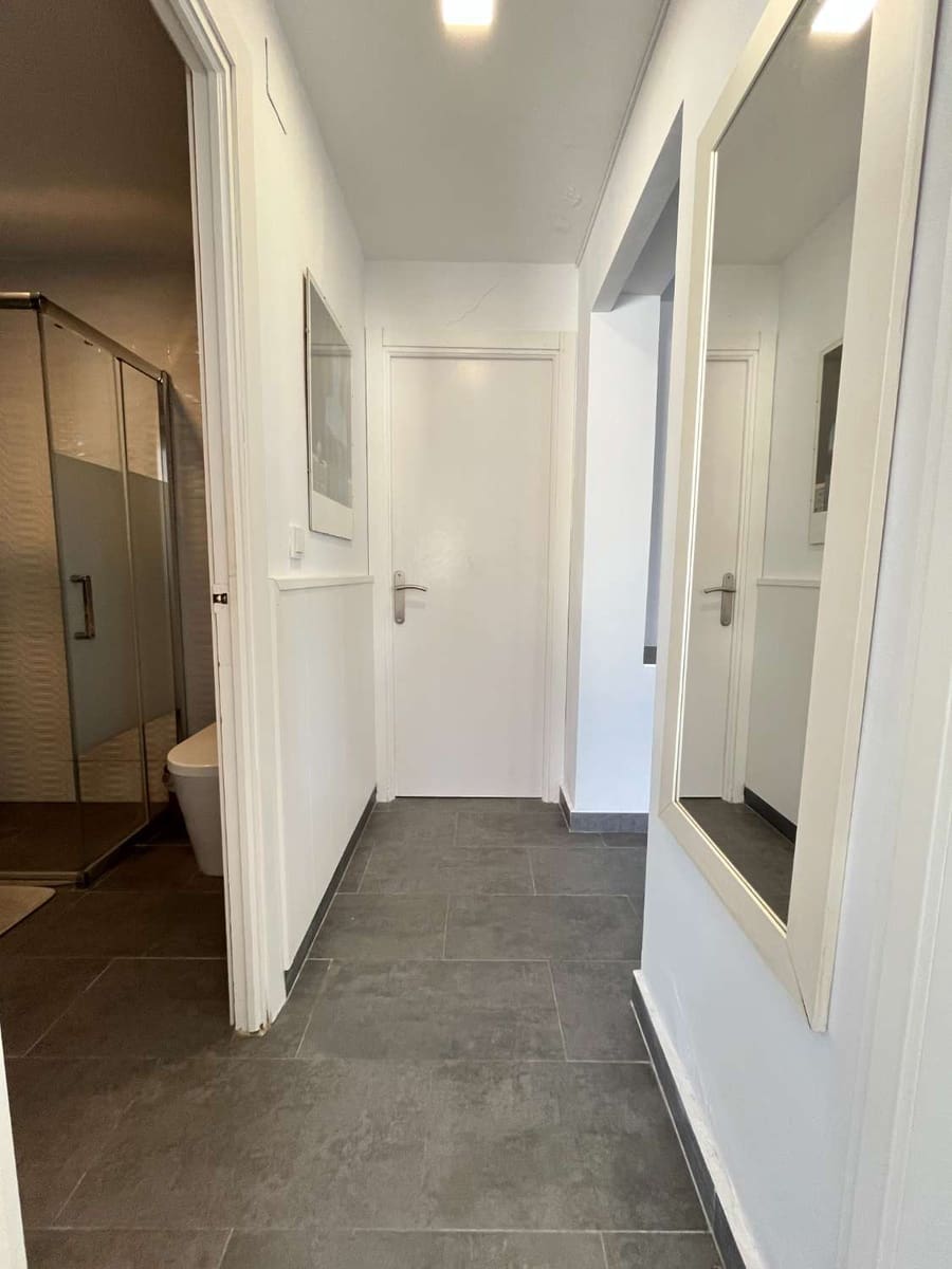 3 bedroom Villa for sale in Torrevieja with pool - € 585,000 (Ref: 9751636)