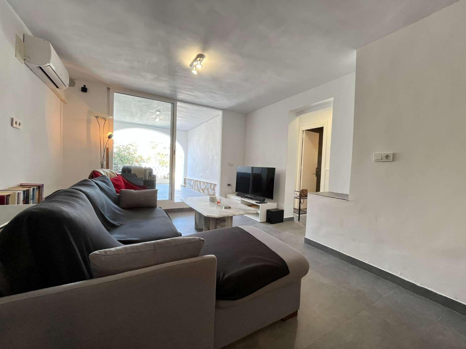 3 bedroom Villa for sale in Torrevieja with pool - € 585,000 (Ref: 9751636)