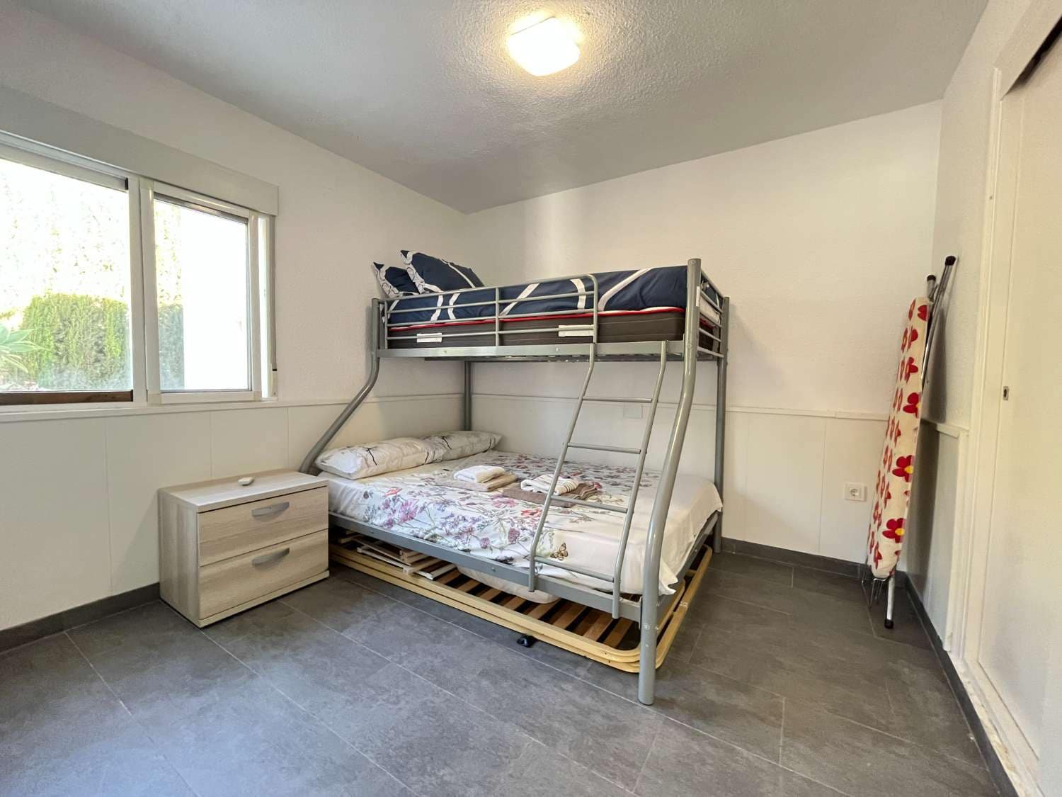 3 bedroom Villa for sale in Torrevieja with pool - € 585,000 (Ref: 9751636)