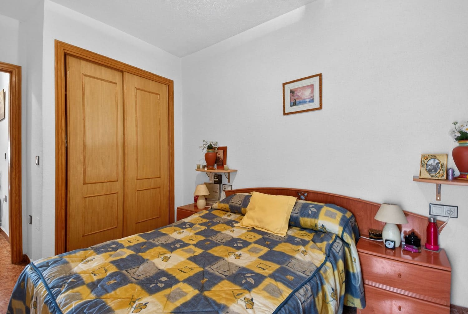 2 bedroom Beach Apartment for sale in Orihuela with pool - € 159,000 (Ref: 9751637)