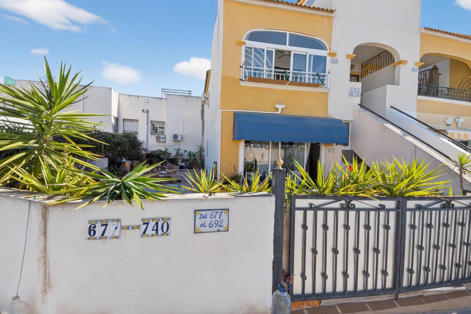 2 bedroom Beach Apartment for sale in Orihuela with pool - € 159,000 (Ref: 9751637)