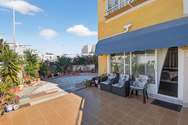 2 camera da letto Appartamento sulla Spiaggia in vendita in Orihuela con piscina - 159.000 € (Rif: 9751637)