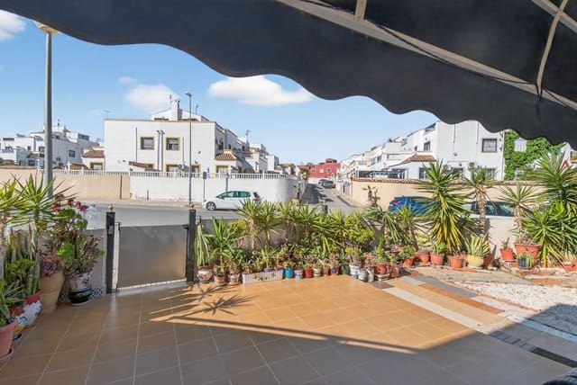 2 camera da letto Appartamento sulla Spiaggia in vendita in Orihuela con piscina - 159.000 € (Rif: 9751637)