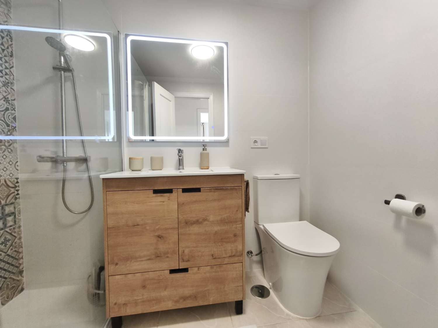 3 sypialnia Apartament przy plaży na sprzedaż w Orihuela z basenem - 199 000 € (Ref: 9755357)