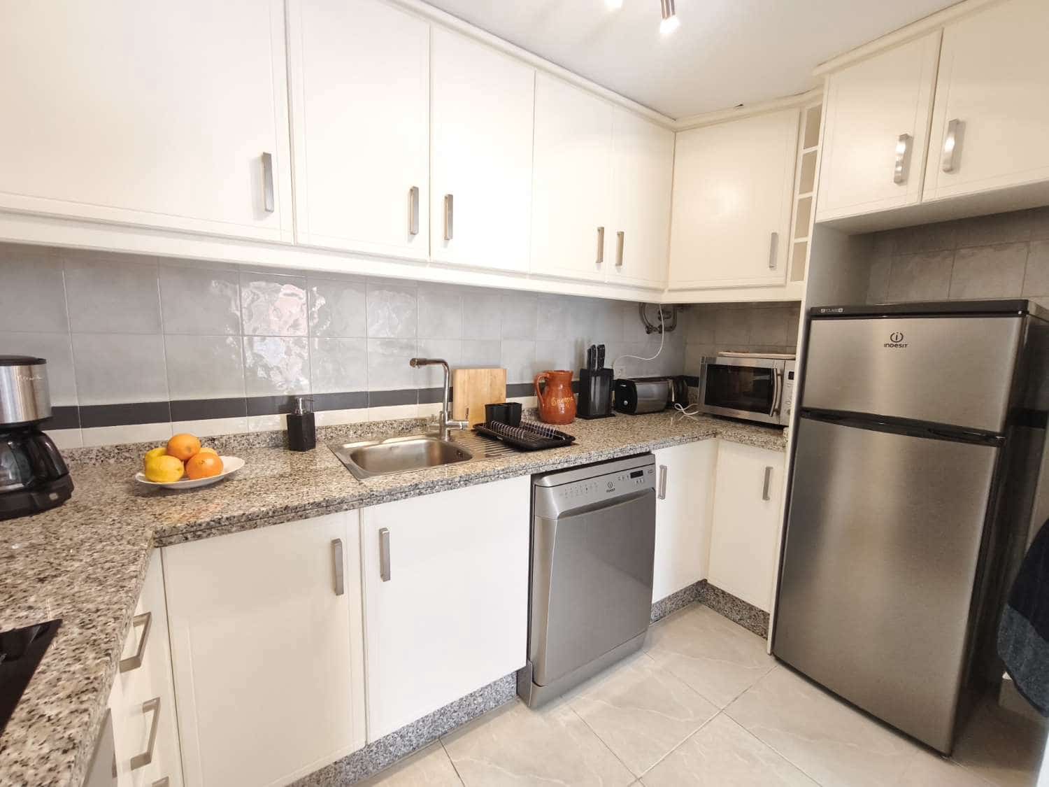 3 sypialnia Apartament przy plaży na sprzedaż w Orihuela z basenem - 199 000 € (Ref: 9755357)