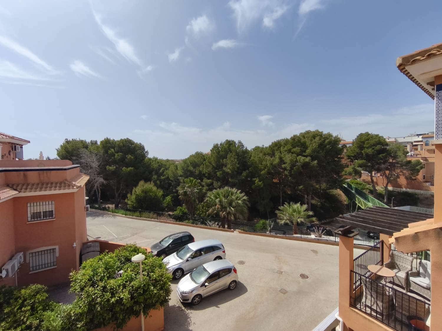 3 sypialnia Apartament przy plaży na sprzedaż w Orihuela z basenem - 199 000 € (Ref: 9755357)