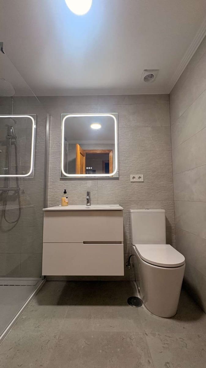 2 bedroom Beach Apartment for sale in Orihuela with pool - € 178,000 (Ref: 9758551)