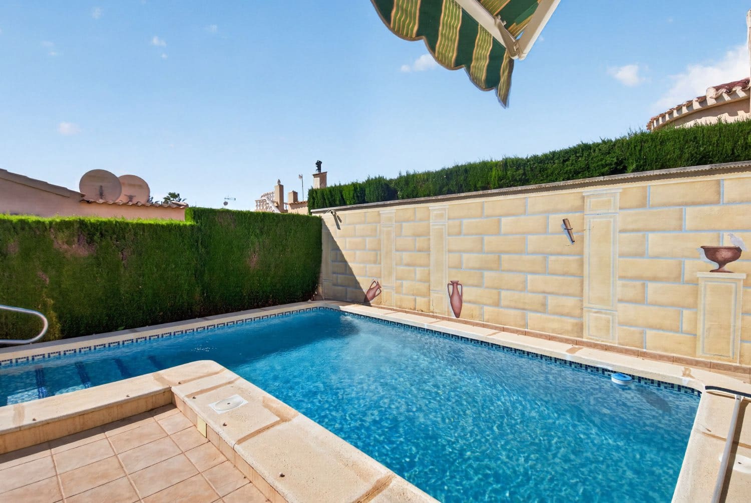 3 bedroom Villa for sale in Orihuela with pool - € 450,000 (Ref: 9772741)