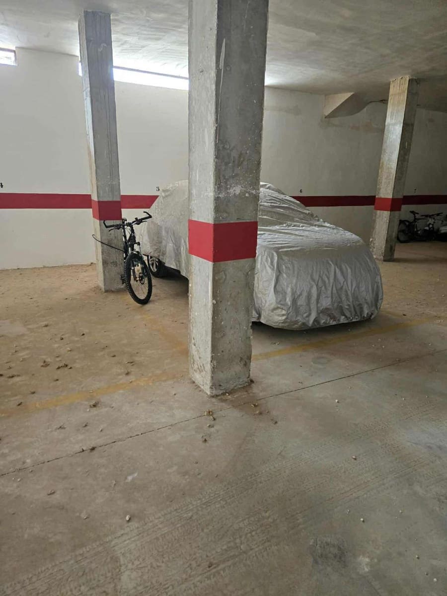 Garage til salg i Orihuela - € 7.000 (Ref: 9772742)