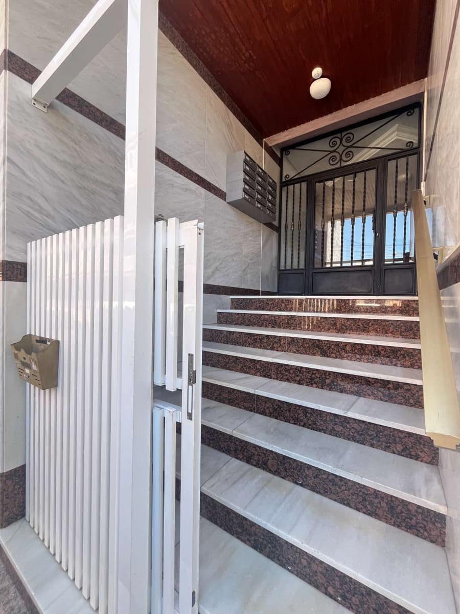 3 bedroom Flat for sale in Lo Pagan - € 159,000 (Ref: 9777685)