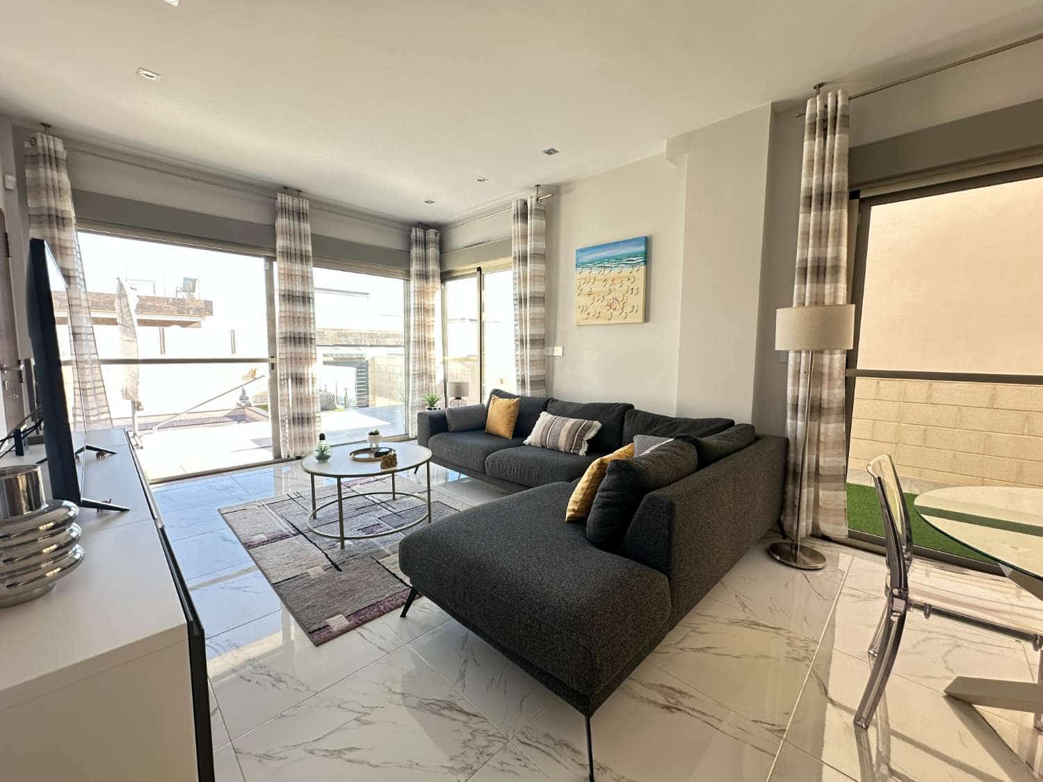 3 quarto Moradia para venda em Orihuela com piscina - 375 000 € (Ref: 9777686)