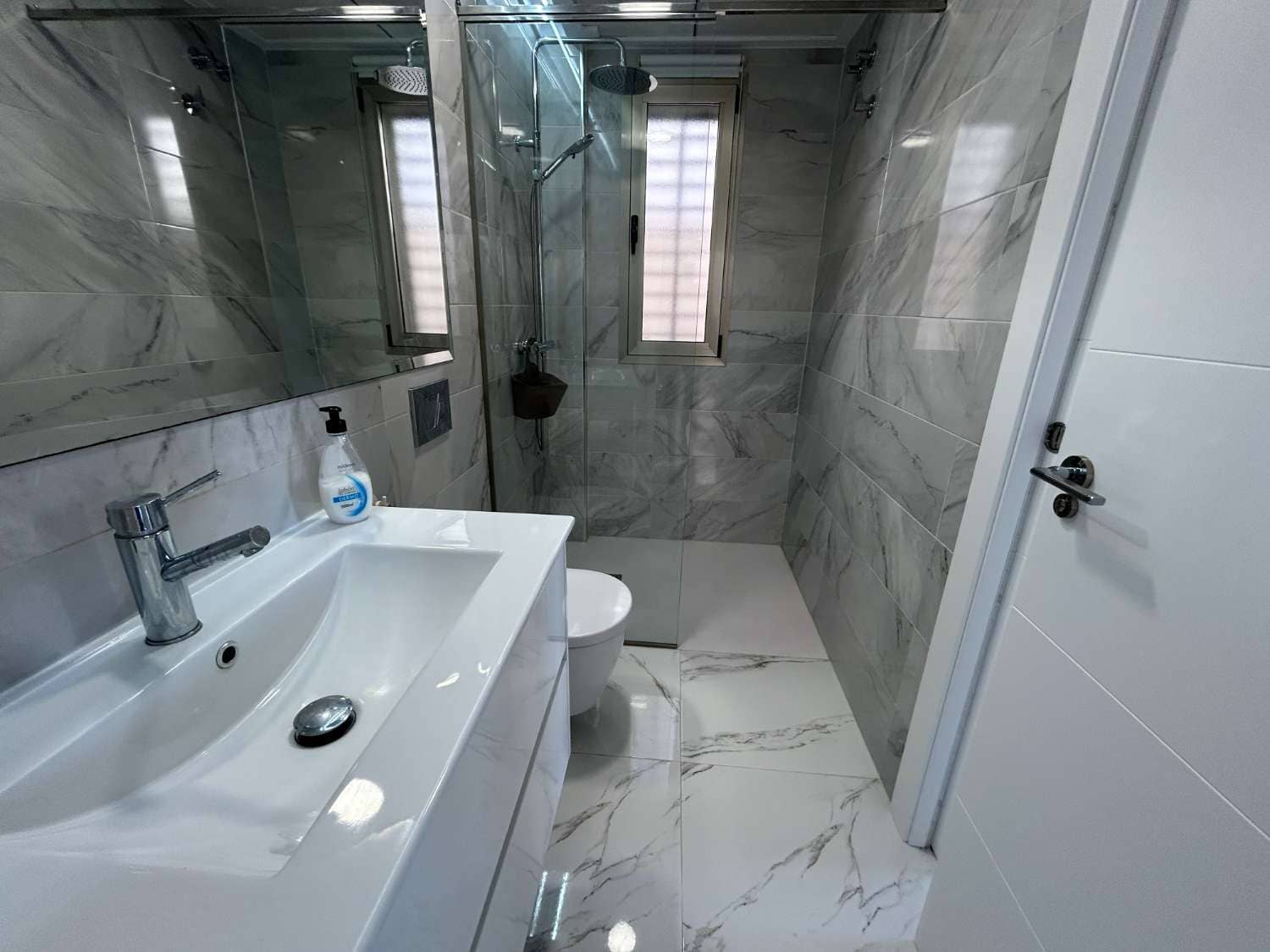 3 quarto Moradia para venda em Orihuela com piscina - 375 000 € (Ref: 9777686)