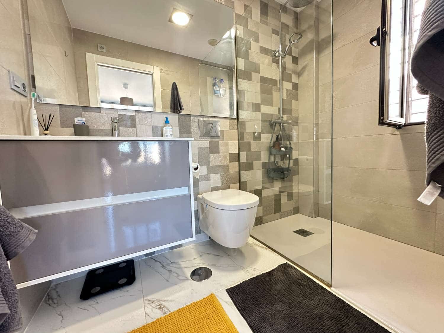 3 quarto Moradia para venda em Orihuela com piscina - 375 000 € (Ref: 9777686)