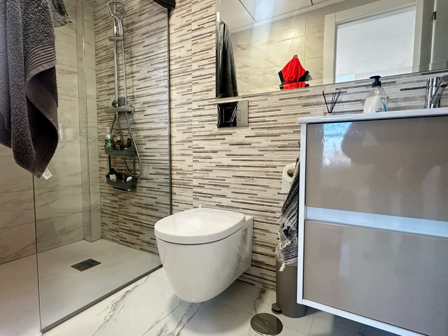 3 quarto Moradia para venda em Orihuela com piscina - 375 000 € (Ref: 9777686)