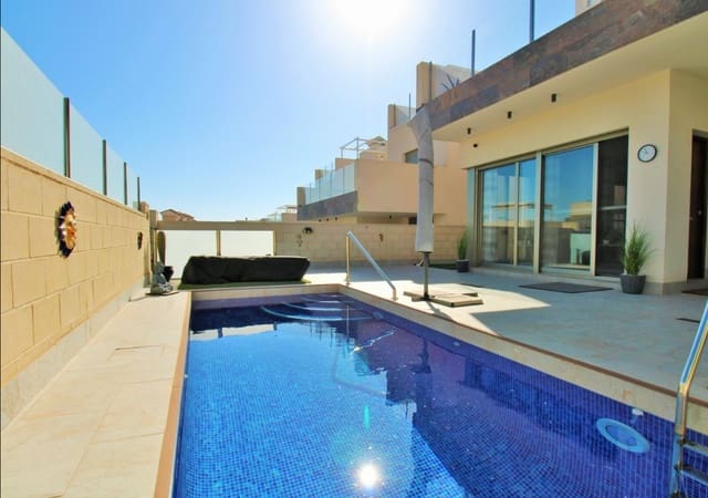 3 makuuhuone Huvila myytävänä paikassa Orihuela mukana uima-altaan - 375 000 € (Ref: 9777686)