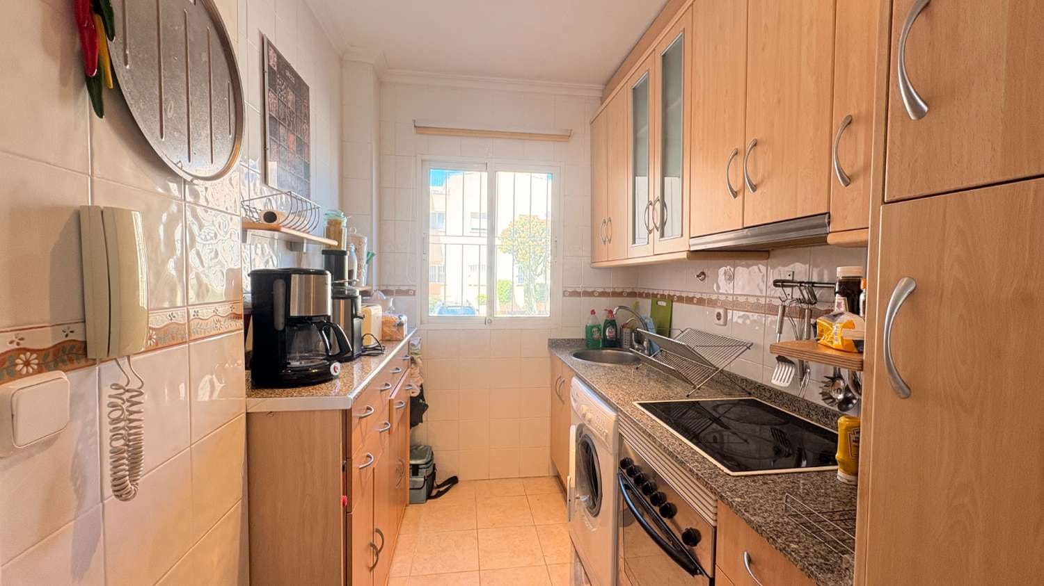 2 bedroom Beach Apartment for sale in Orihuela with pool - € 154,000 (Ref: 9777687)