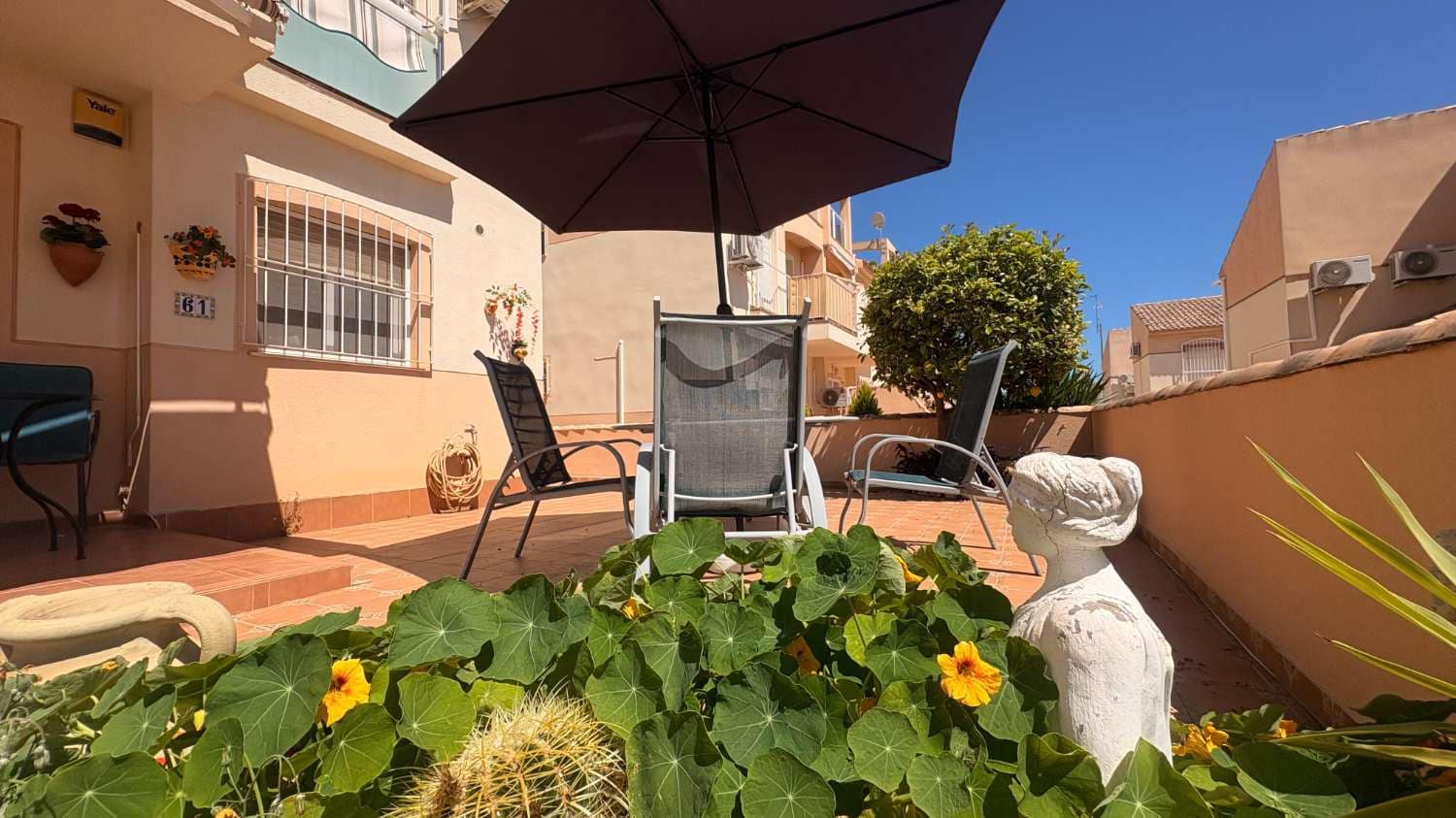2 bedroom Beach Apartment for sale in Orihuela with pool - € 154,000 (Ref: 9777687)