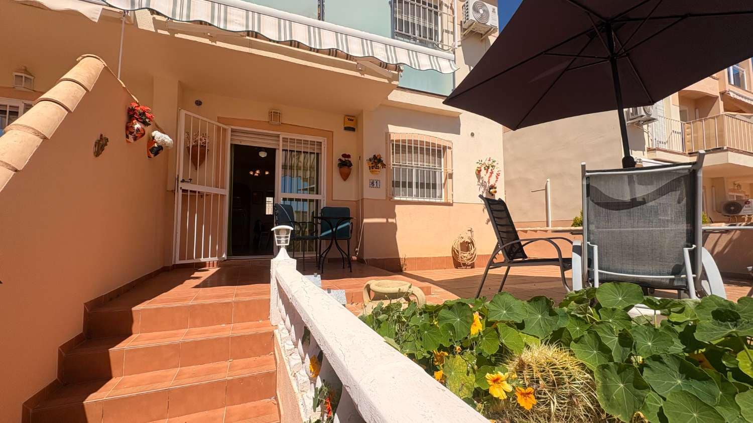 2 bedroom Beach Apartment for sale in Orihuela with pool - € 154,000 (Ref: 9777687)