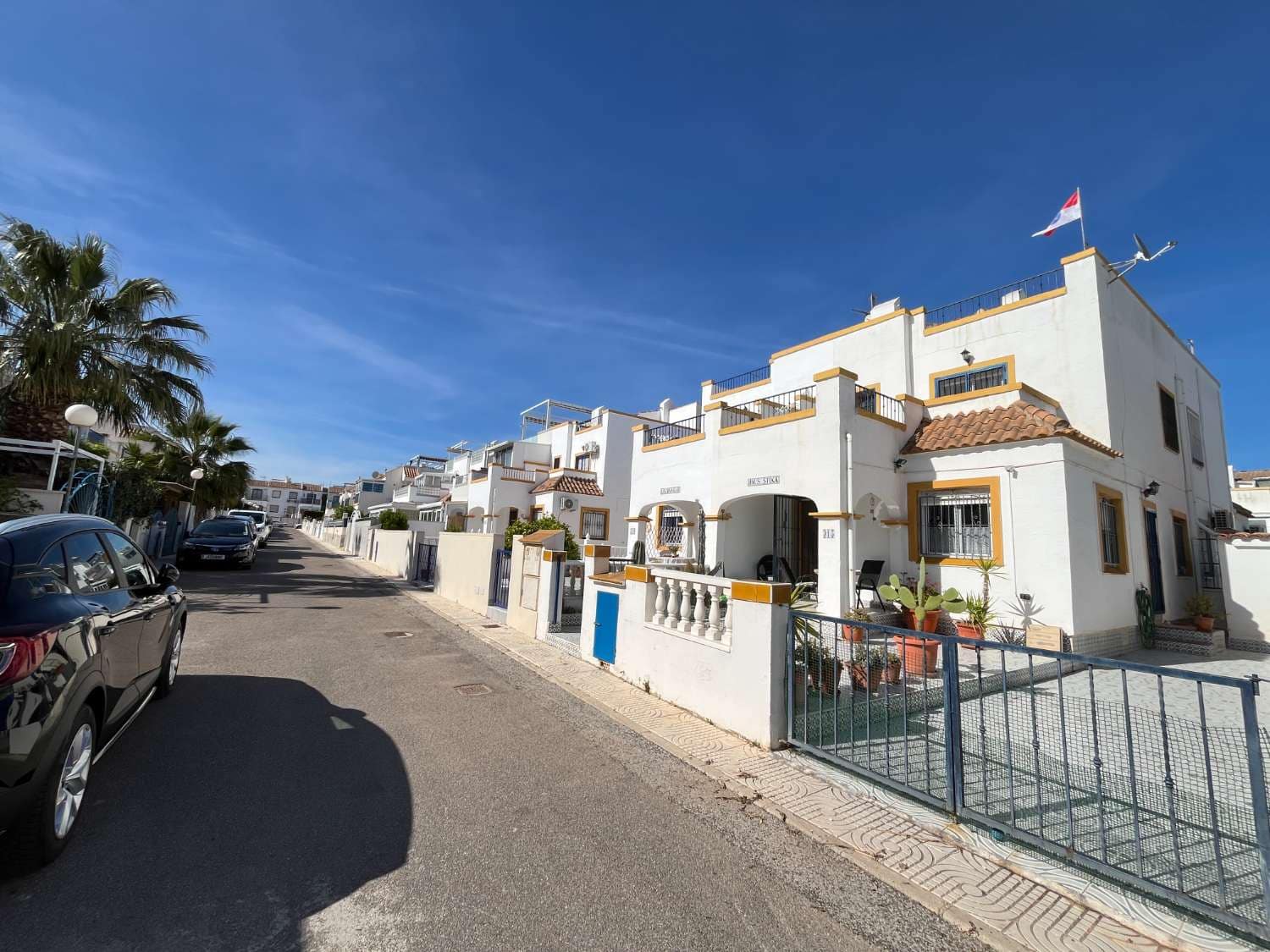 3 bedroom Townhouse for sale in Orihuela with pool - € 189,000 (Ref: 9785040)