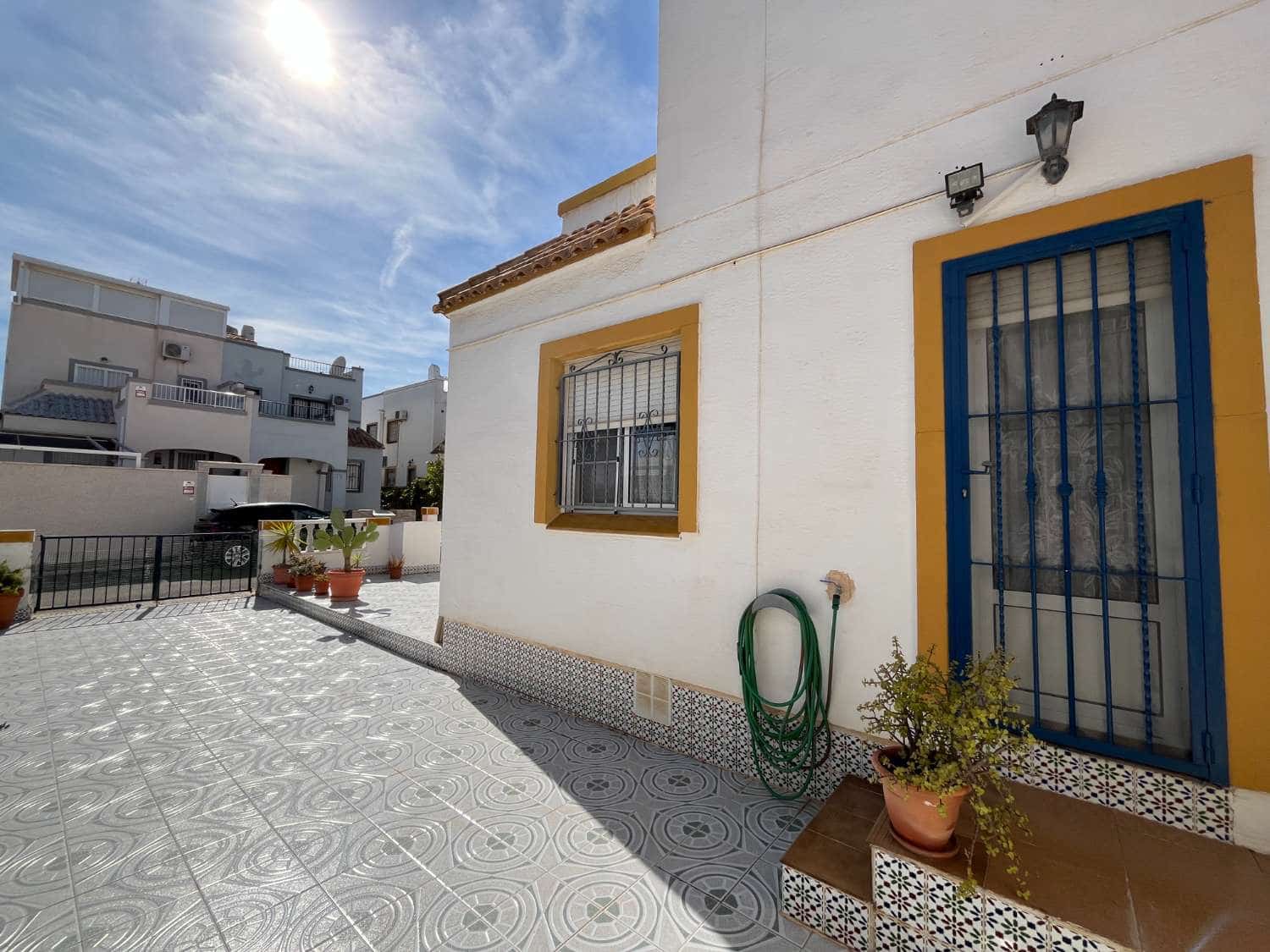 3 bedroom Townhouse for sale in Orihuela with pool - € 189,000 (Ref: 9785040)