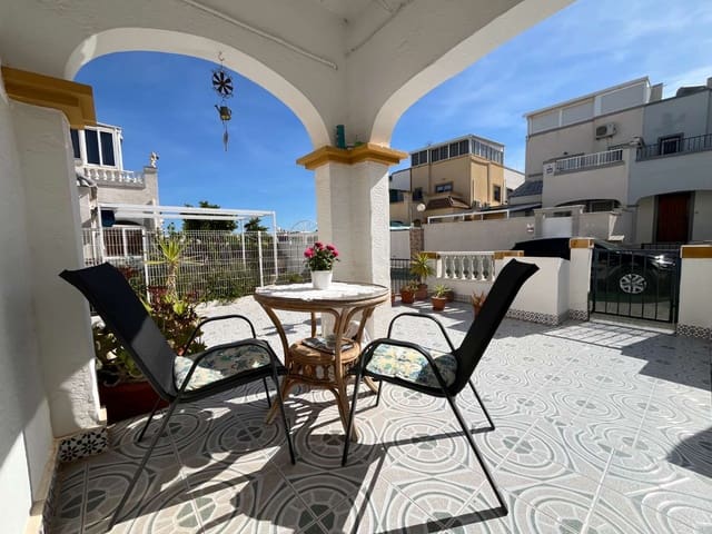 3 makuuhuone Omakotitalo myytävänä paikassa Orihuela mukana uima-altaan - 189 000 € (Ref: 9785040)