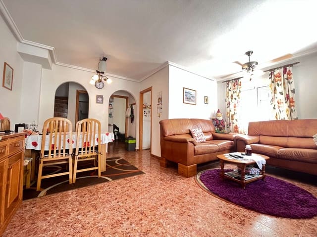 3 makuuhuone Omakotitalo myytävänä paikassa Orihuela mukana uima-altaan - 189 000 € (Ref: 9785040)