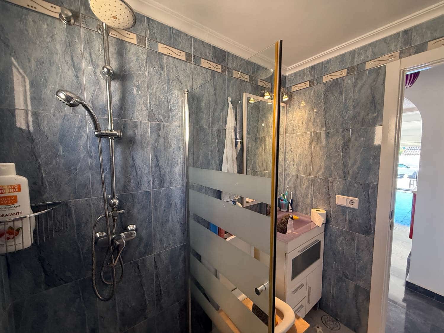 2 bedroom Villa for sale in Orihuela with pool garage - € 349,999 (Ref: 9785042)