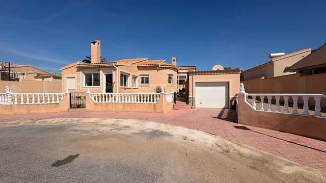 2 Zimmer Villa zu verkaufen in Orihuela mit Garage - 349.999 € (Ref: 9785042)