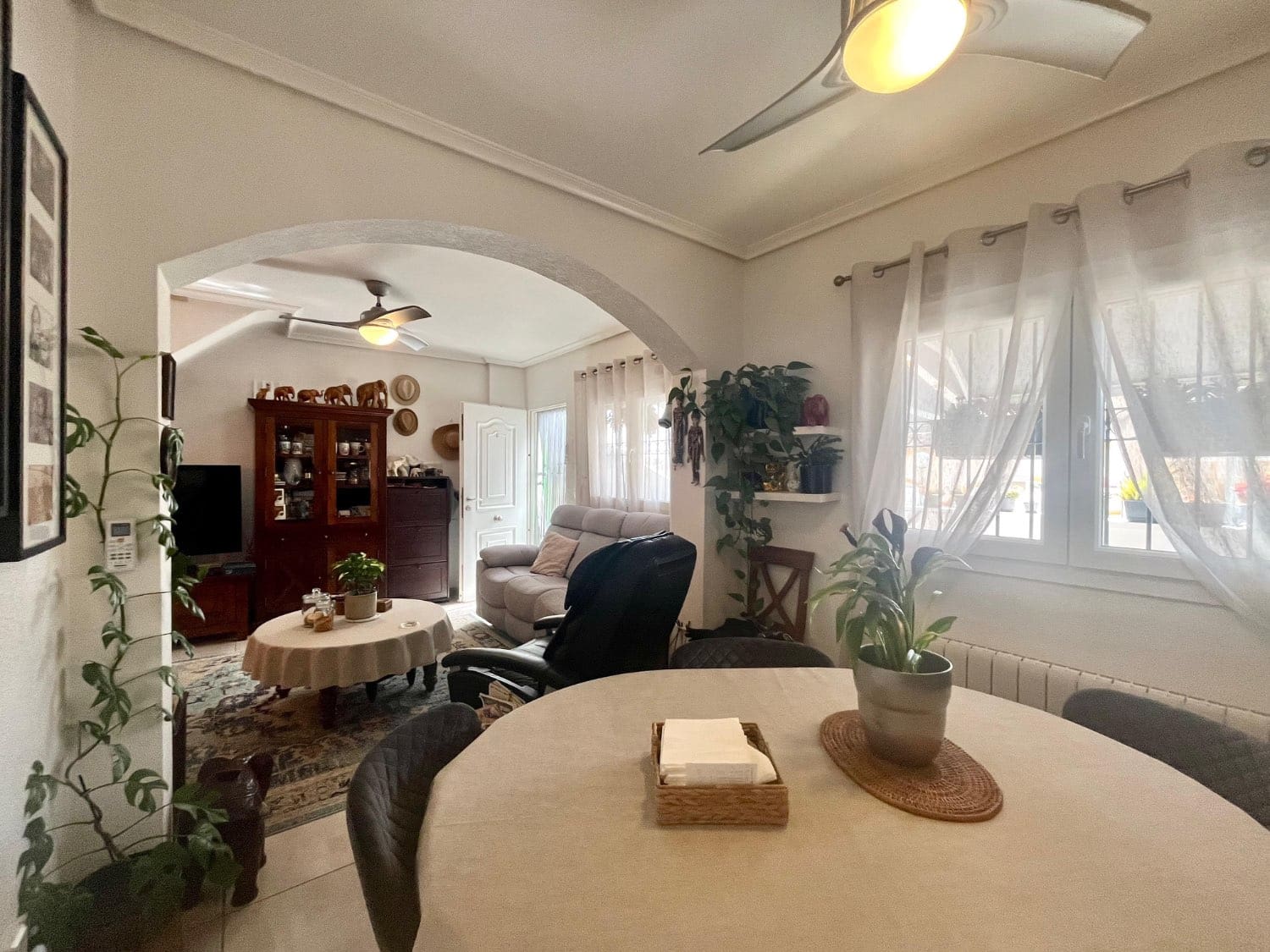 2 bedroom Flat for sale in Orihuela with pool garage - € 249,000 (Ref: 9800361)