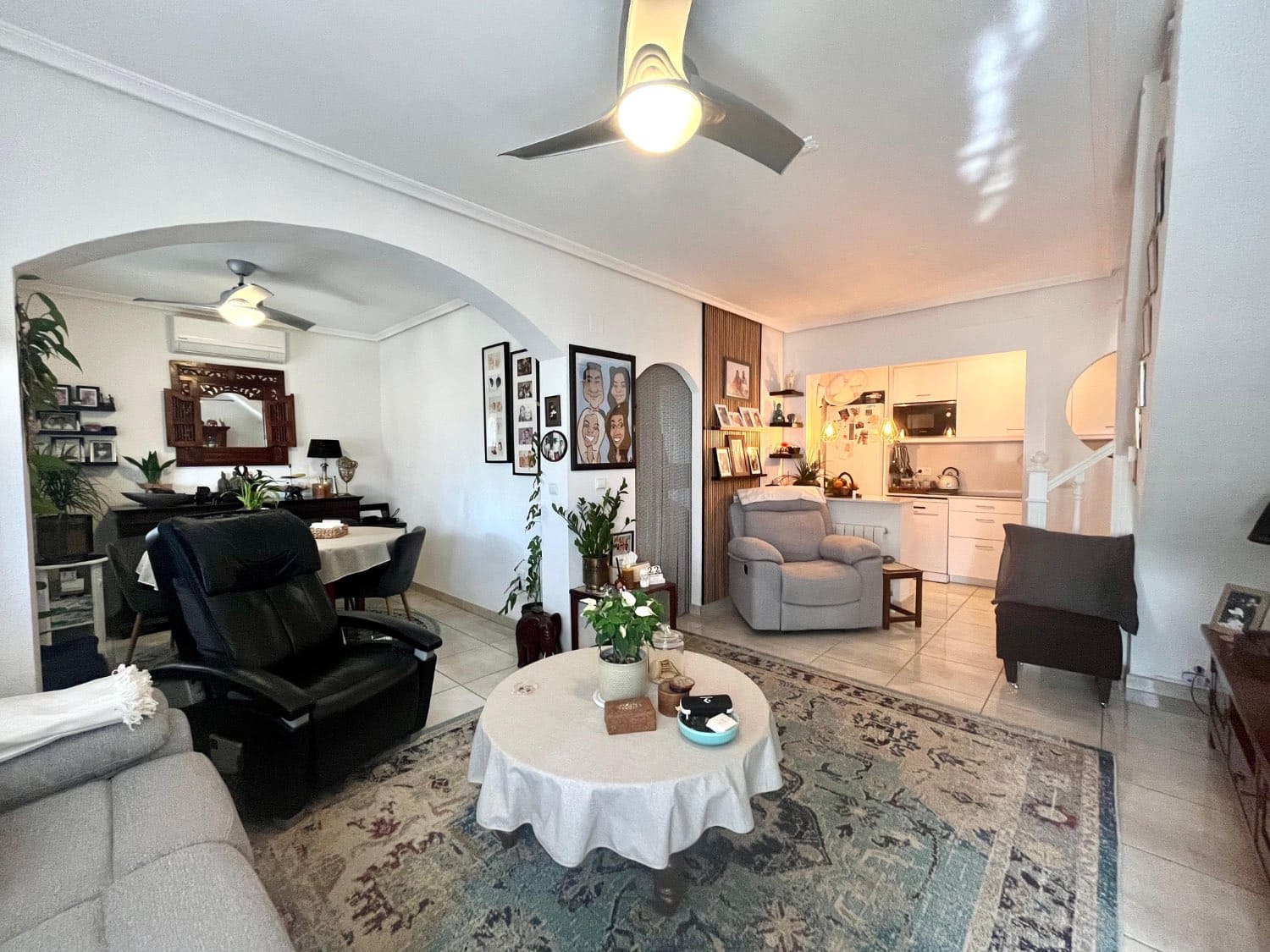 2 bedroom Flat for sale in Orihuela with pool garage - € 249,000 (Ref: 9800361)