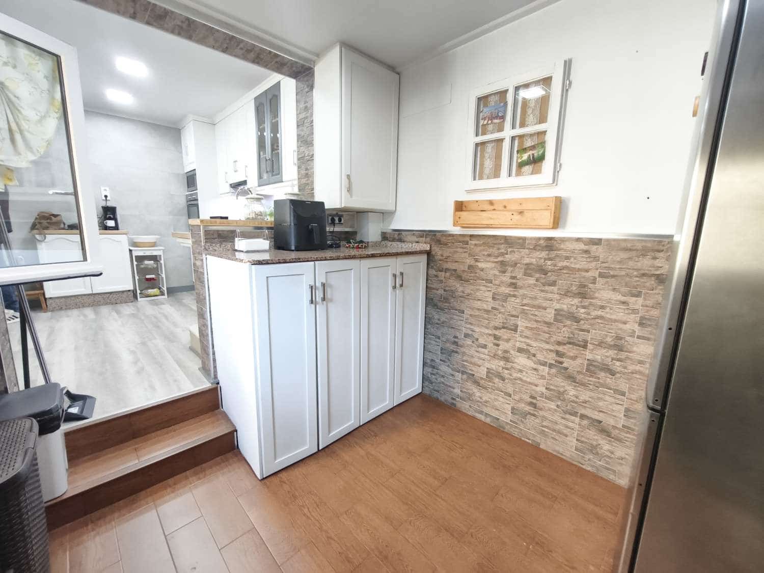 4 soveværelse Lejlighed til salg i Torrevieja med swimmingpool - € 310.000 (Ref: 9804121)