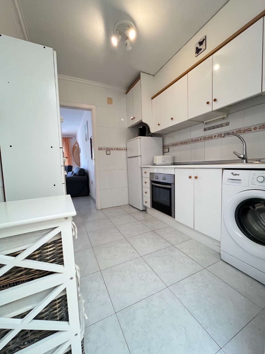 3 chambre Appartement de Plage à vendre à Orihuela avec piscine - 165 000 € (Ref: 9806168)