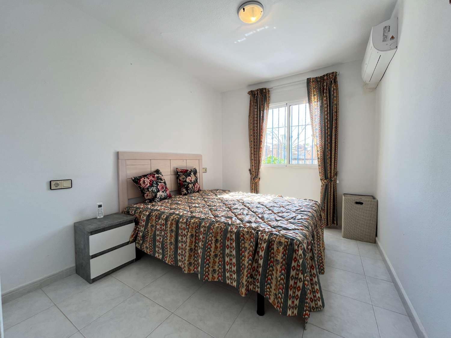 3 chambre Appartement de Plage à vendre à Orihuela avec piscine - 165 000 € (Ref: 9806168)