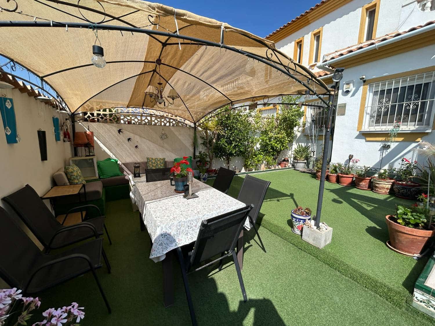 3 sovrum Lägenhet till salu i Orihuela med pool garage - 229 000 € (Ref: 9811283)