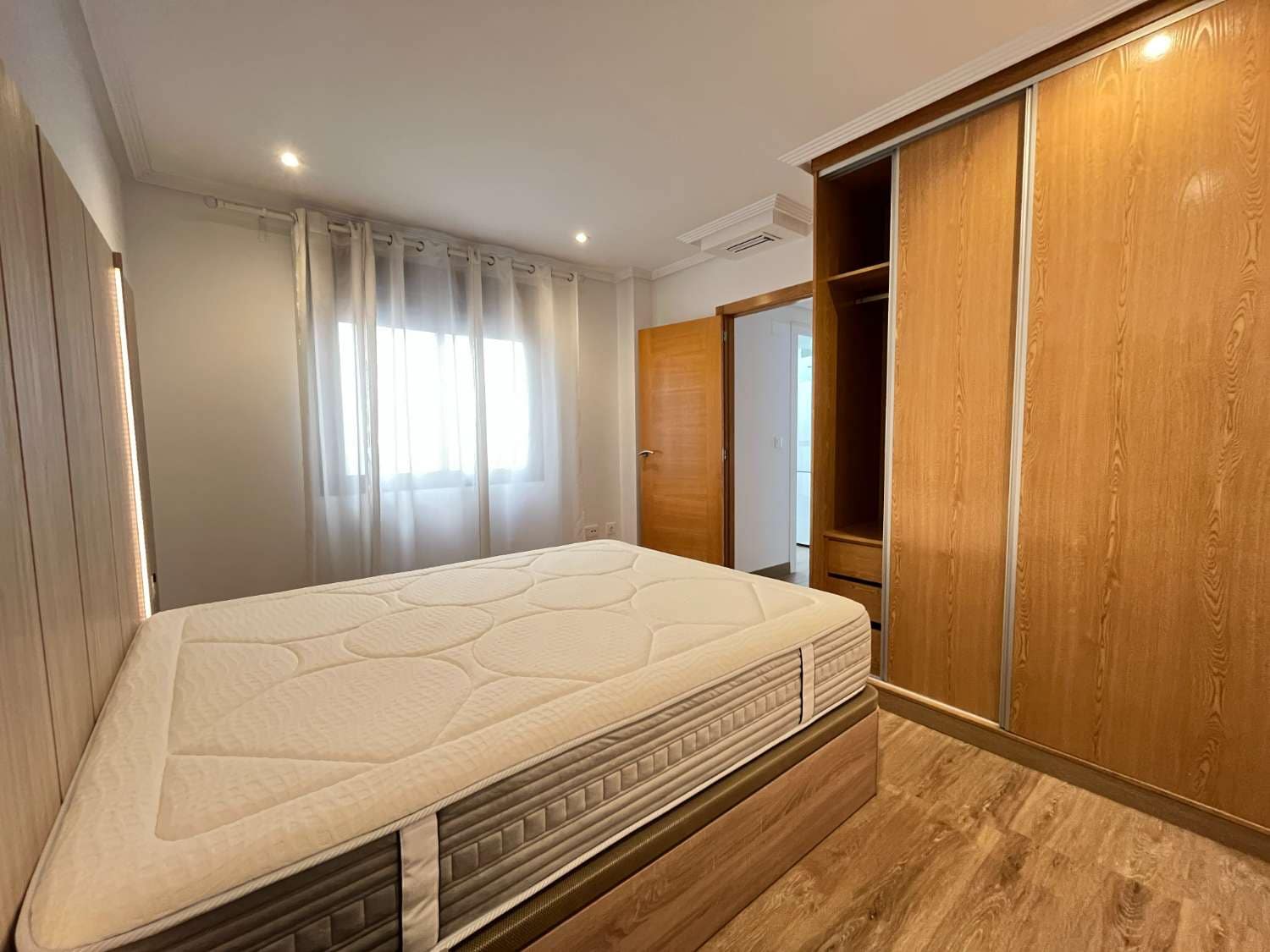 2 Zimmer Strandapartment zu verkaufen in San Pedro del Pinatar mit Pool Garage - 195.000 € (Ref: 9817024)