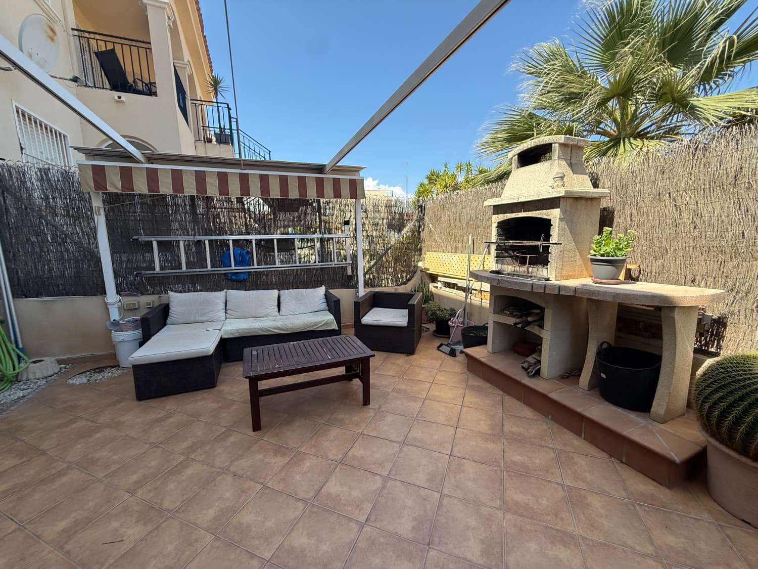 3 bedroom Apartment for sale in Orihuela with pool - € 199,999 (Ref: 9817025)