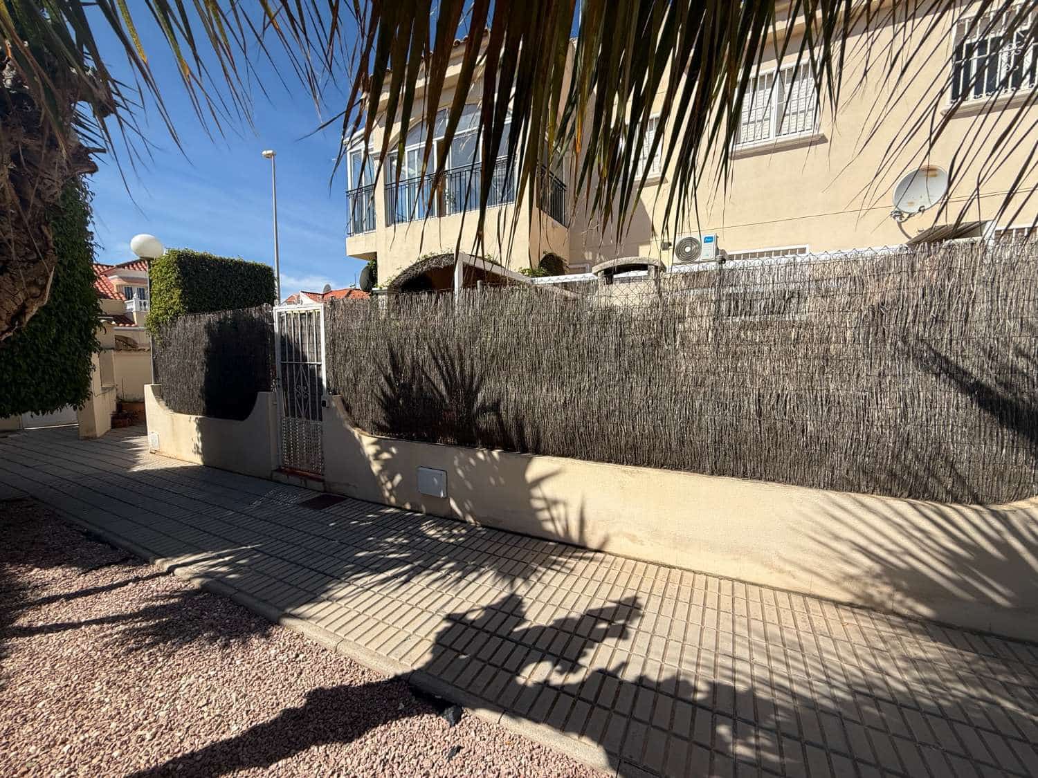 3 bedroom Apartment for sale in Orihuela with pool - € 199,999 (Ref: 9817025)