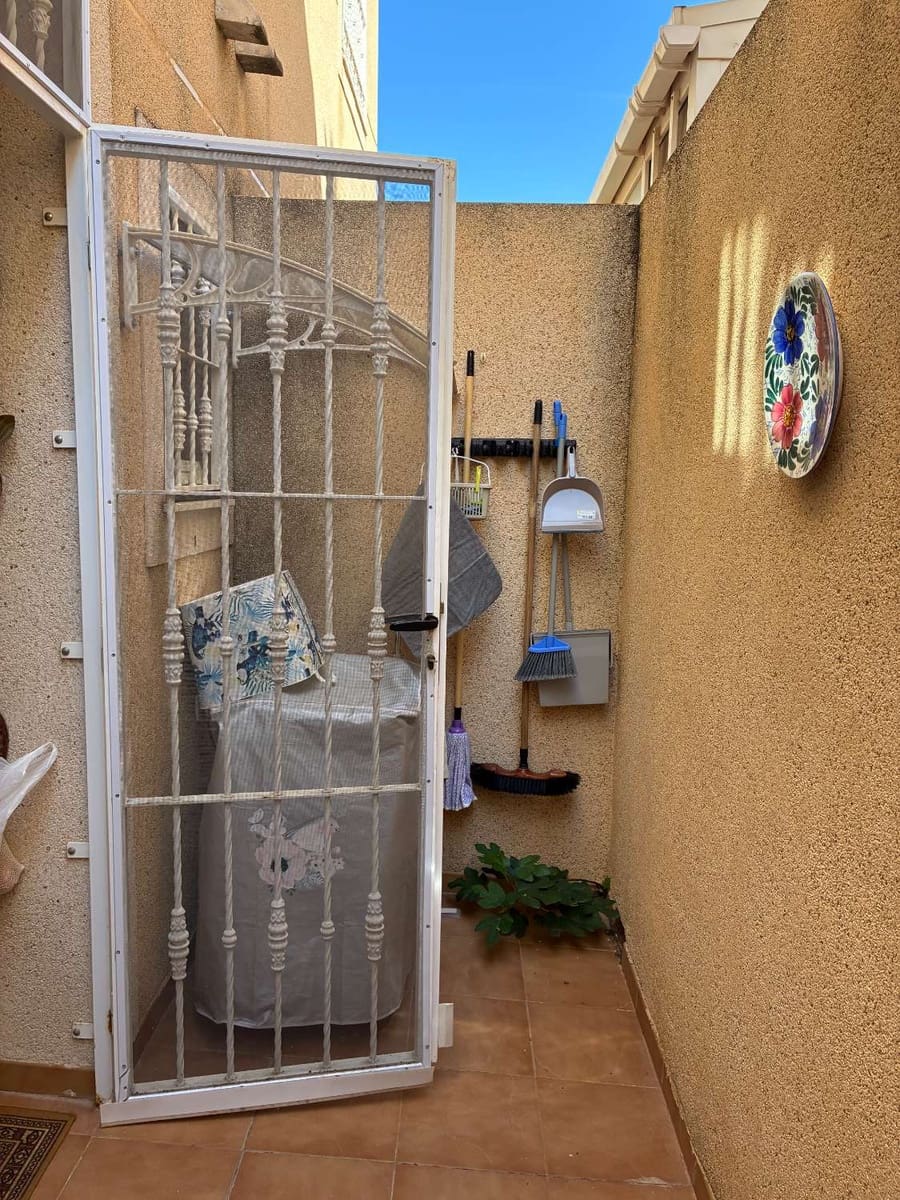 3 soveværelse Lejlighed til salg i Orihuela med swimmingpool garage - € 218.000 (Ref: 9819946)