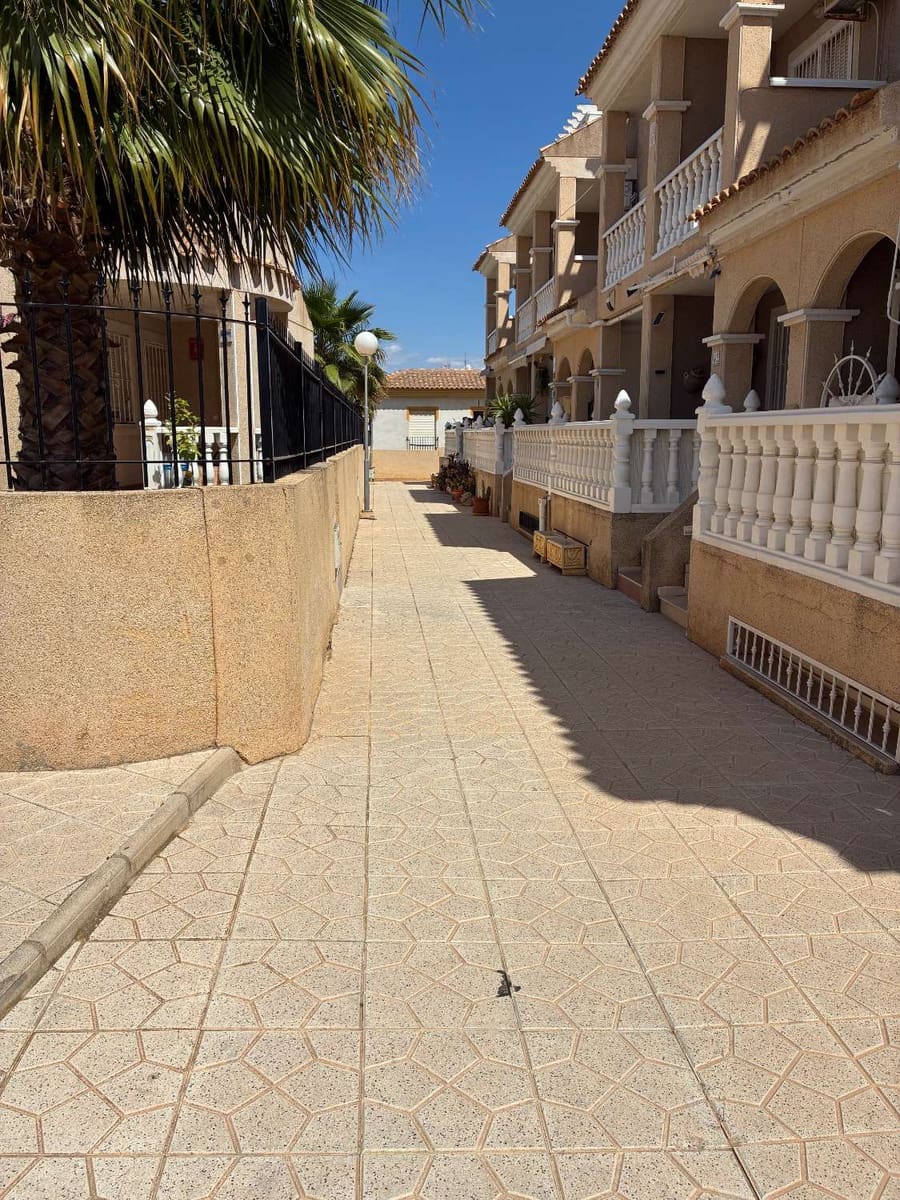 3 soveværelse Lejlighed til salg i Orihuela med swimmingpool garage - € 218.000 (Ref: 9819946)