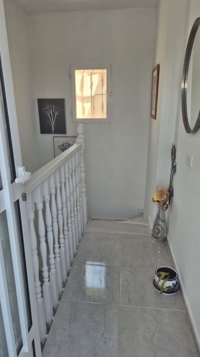 3 bedroom Flat for sale in Orihuela with pool garage - € 218,000 (Ref: 9819946)