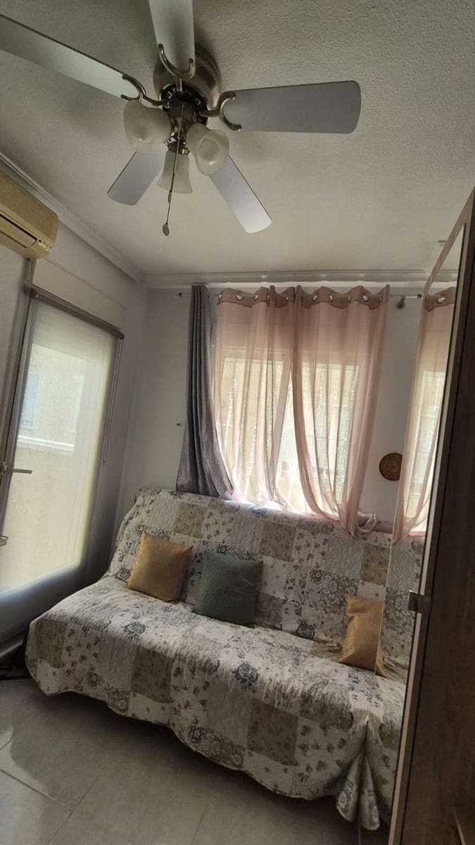 3 bedroom Flat for sale in Orihuela with pool garage - € 218,000 (Ref: 9819946)