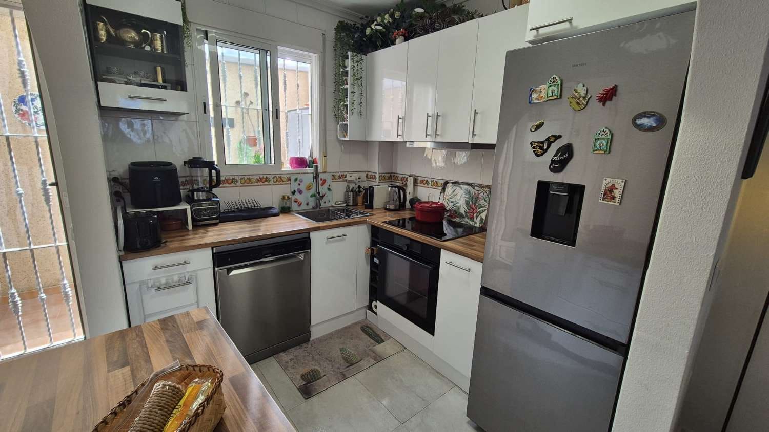 3 bedroom Flat for sale in Orihuela with pool garage - € 218,000 (Ref: 9819946)