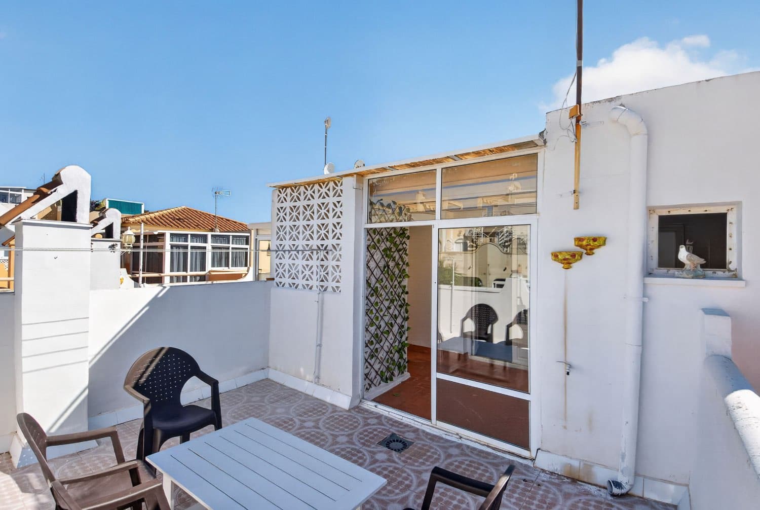 Piso de 3 habitaciones en Orihuela en venta con piscina - 196.000 € (Ref: 9822041)