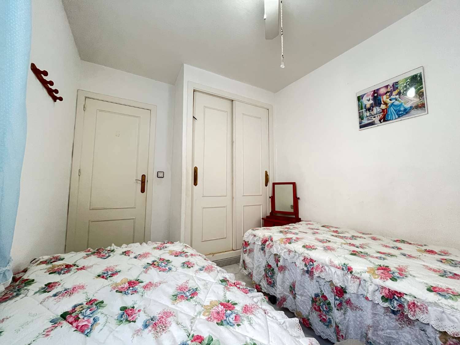 2 bedroom Beach Apartment for sale in Orihuela with pool - € 159,000 (Ref: 9828304)